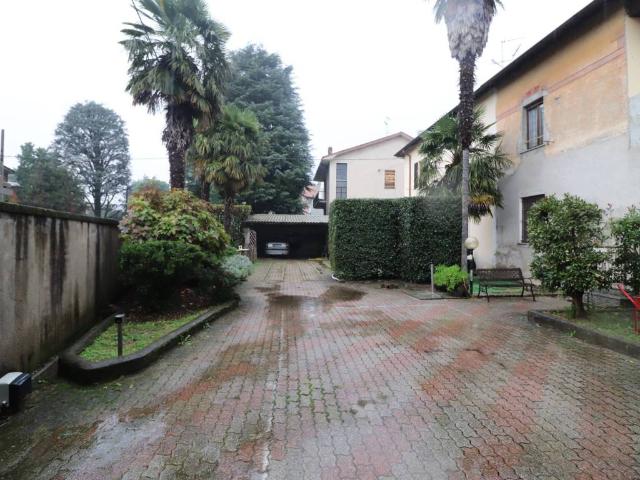Villa in vendita a Saronno VA