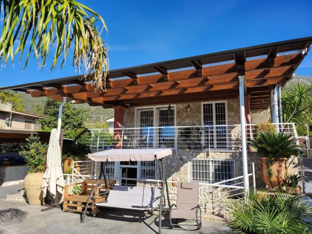 Villa in vendita a Sarno SA
