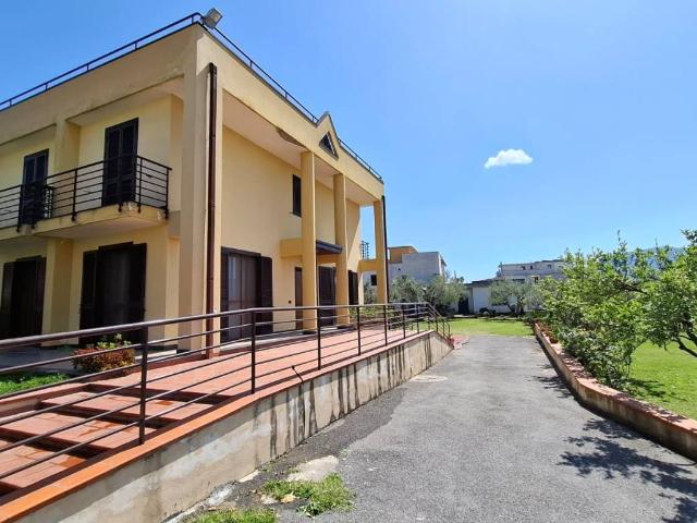 Villa in vendita a Sarno SA