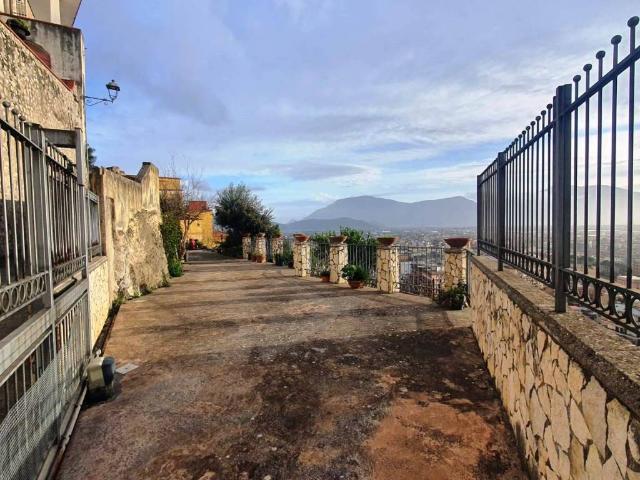 Villa in vendita a Sarno SA