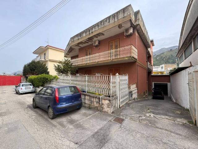 Villa in vendita a Sarno SA