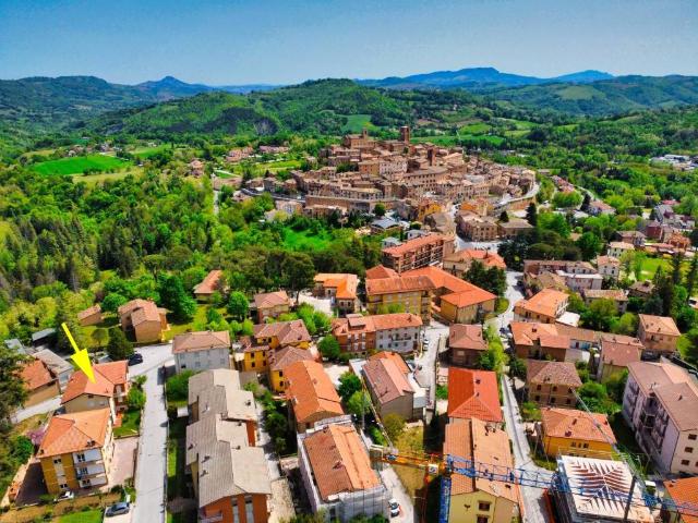 Villa in vendita a Sarnano MC