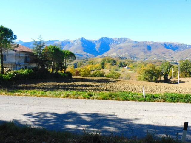 Villa in vendita a Sarnano MC