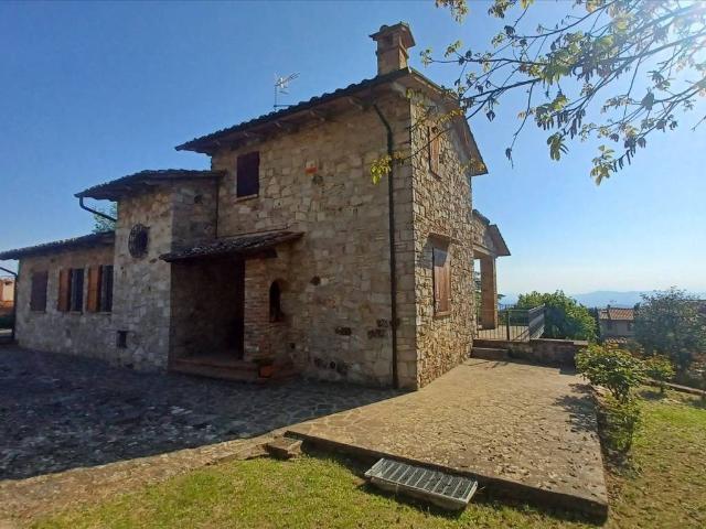 Villa in vendita a Sarteano SI