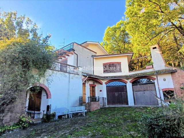 Villa in vendita a Sarteano SI