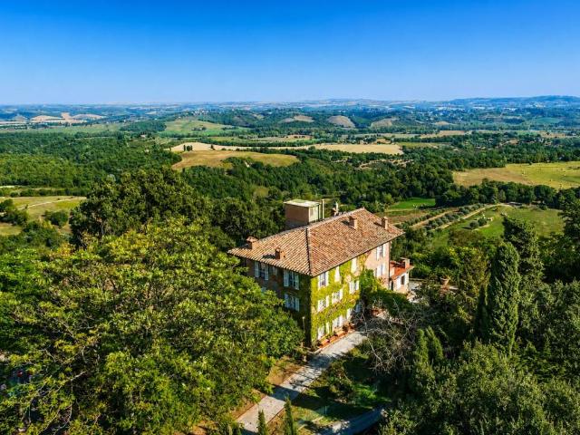 Villa in vendita a Sarteano SI