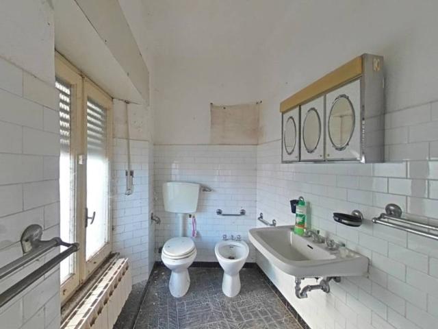 Villa in vendita a Sarzana SP