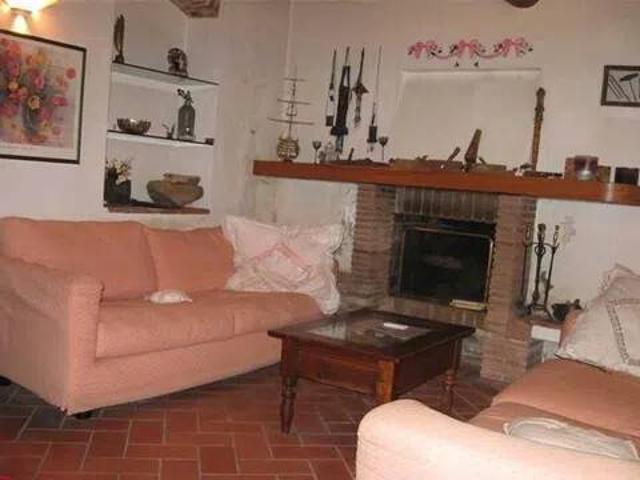 Villa in vendita a Sarzana SP