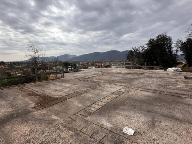 Villa in vendita a Sarzana SP