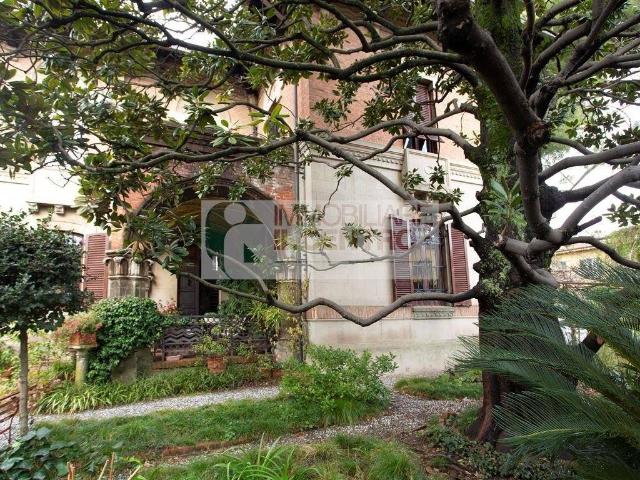 Villa in vendita a Sarzana SP