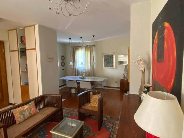 Villa in vendita a Sarzana SP