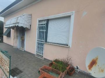 Villa in vendita a Sarzana SP