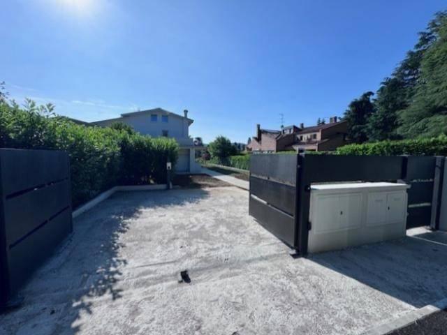 Villa in vendita a Sasso Marconi BO