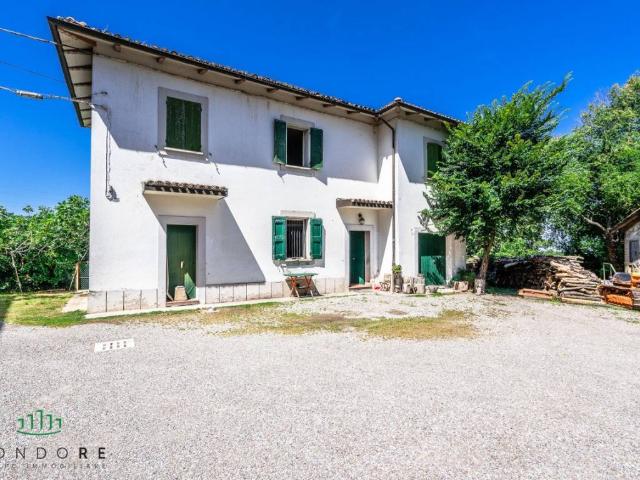 Villa in vendita a Sasso Marconi BO