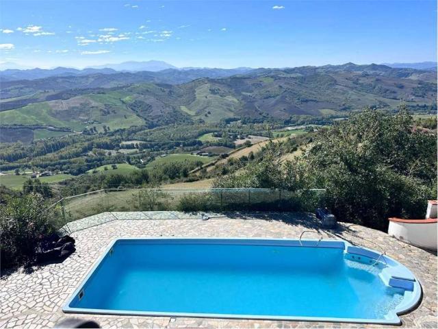 Villa in vendita a Sassocorvaro Auditore PU