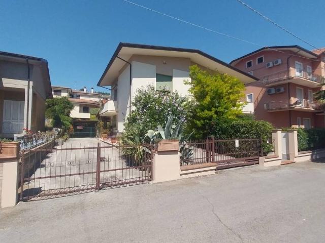 Villa in vendita a Sassofeltrio RN