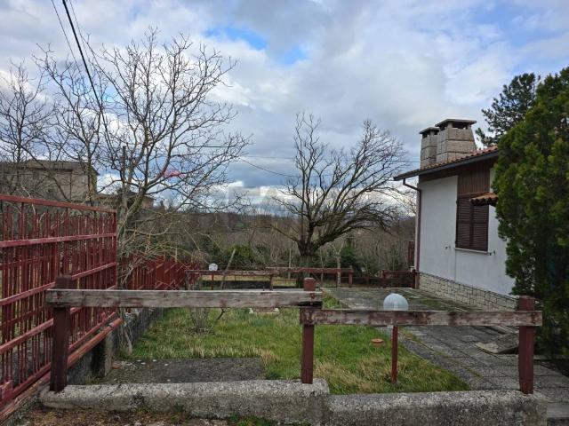 Villa in vendita a Sassoferrato AN