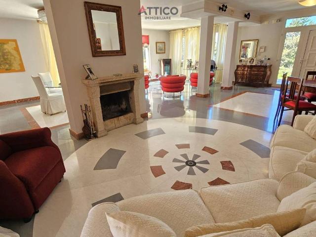 Villa in vendita a Sassari SS