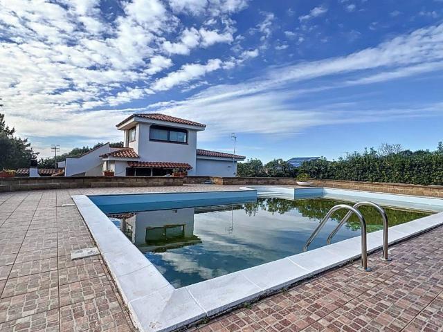 Villa in vendita a Sassari SS