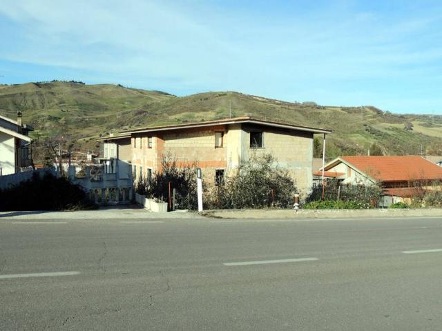Villa in vendita a Scafa PE
