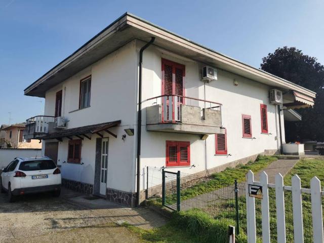 Villa in vendita a Scaldasole PV