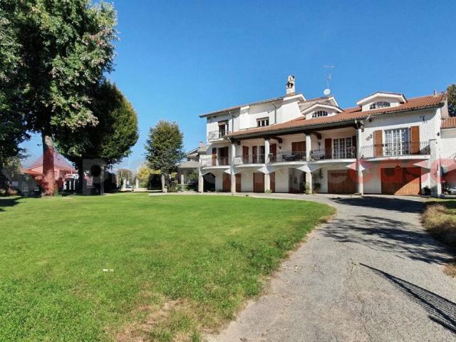 Villa in vendita a Scalenghe TO