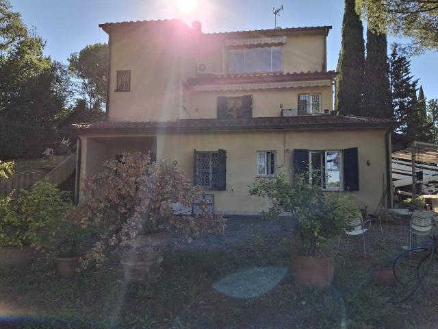 Villa in vendita a Scandicci FI