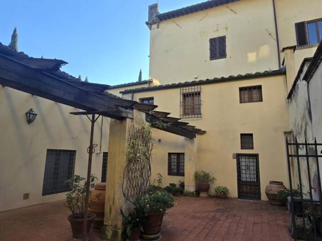 Villa in vendita a Scandicci FI