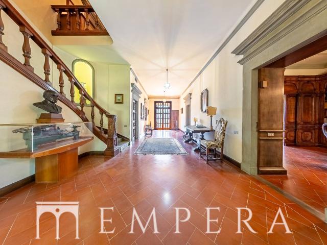 Villa in vendita a Scandicci