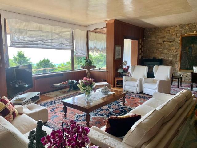 Villa in vendita a Scanzorosciate BG