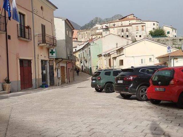 Villa in vendita a Scapoli IS