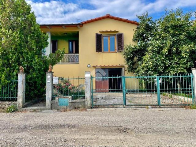 Villa in vendita a Scarperia e San Piero FI