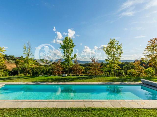 Villa in vendita a Scarperia e San Piero FI