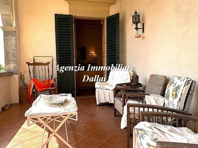 Villa in vendita a Scarperia e San Piero FI
