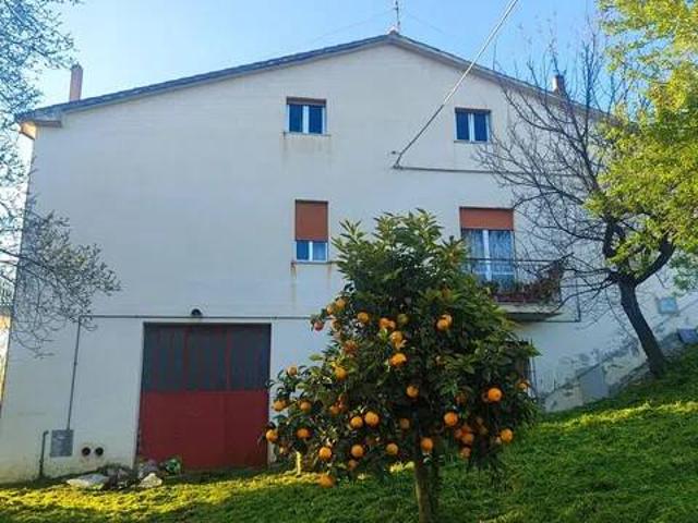 Villa in vendita a Scerni CH
