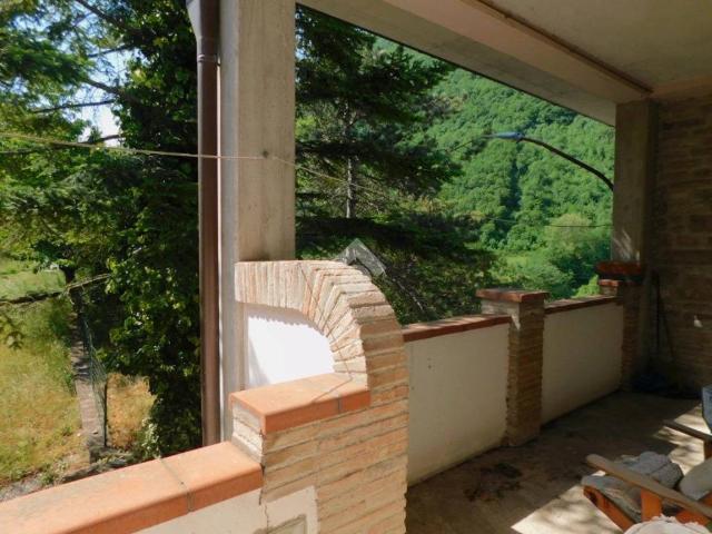 Villa in vendita a Scheggia e Pascelupo PG