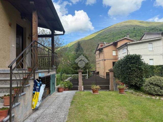 Villa in vendita a Scheggia e Pascelupo PG