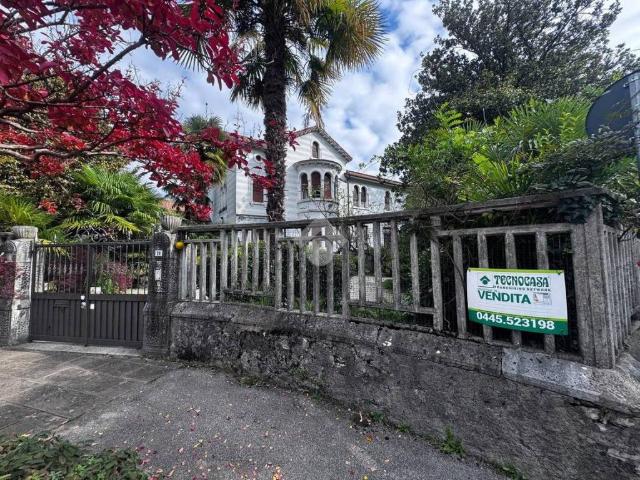 Villa in vendita a Schio VI