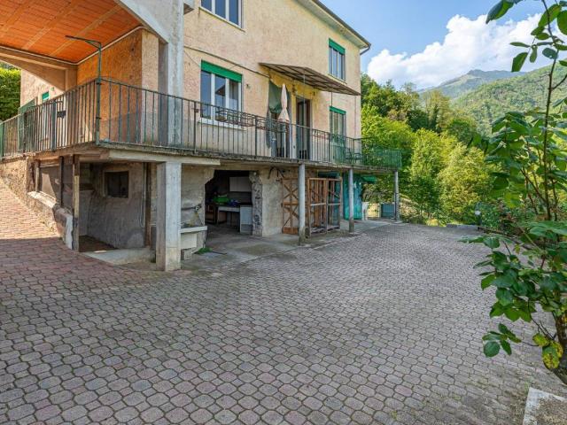 Villa in vendita a Schio VI