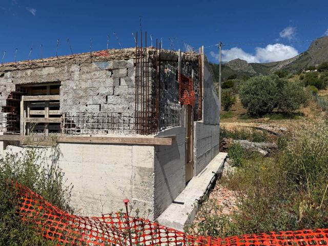 Villa in vendita a Sciara