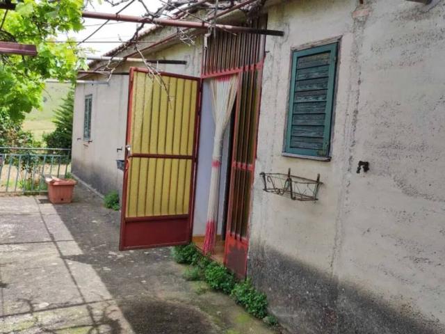 Villa in vendita a Scillato PA