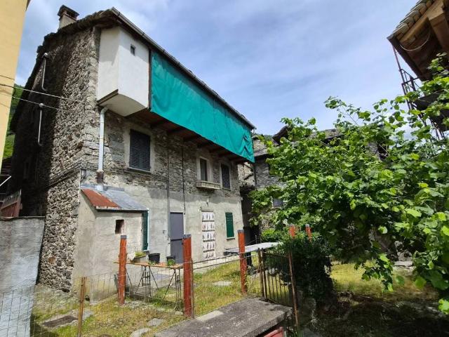 Villa in vendita a Scopa VC