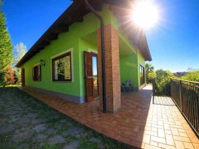 Villa in vendita a Settime AT