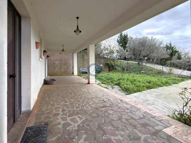 Villa in vendita a Settingiano CZ