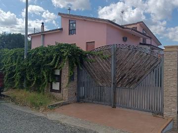 Villa in vendita a Settingiano CZ