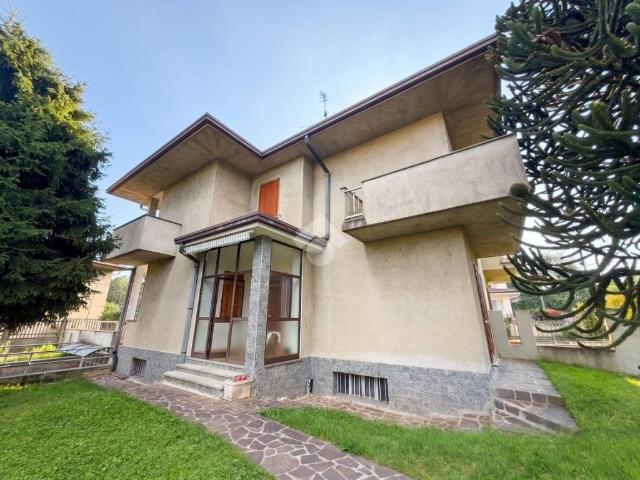 Villa in vendita a Seveso MB