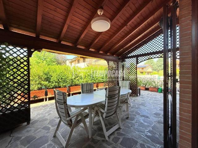 Villa in vendita a Seveso MB