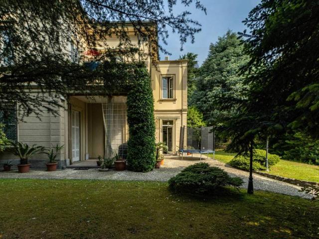 Villa in vendita a Seveso MB