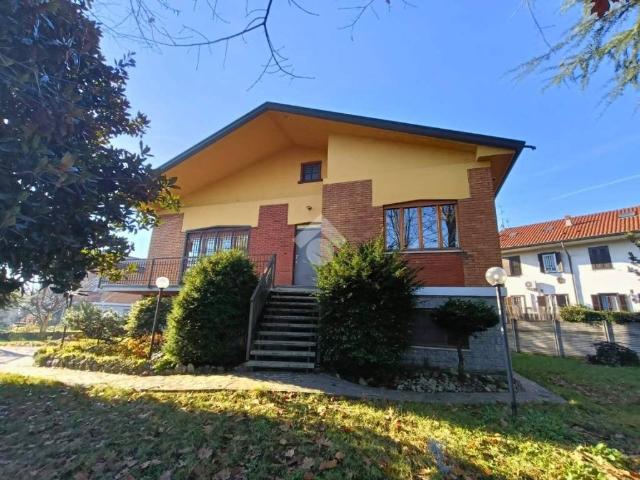 Villa in vendita a Seveso MB