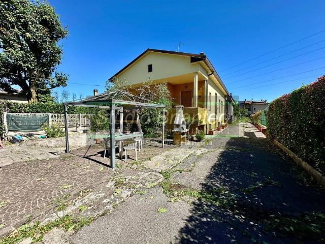 Villa in vendita a Seveso MB